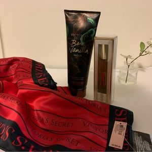Victoria’s secret Scarf Lotion/perfume New w tags